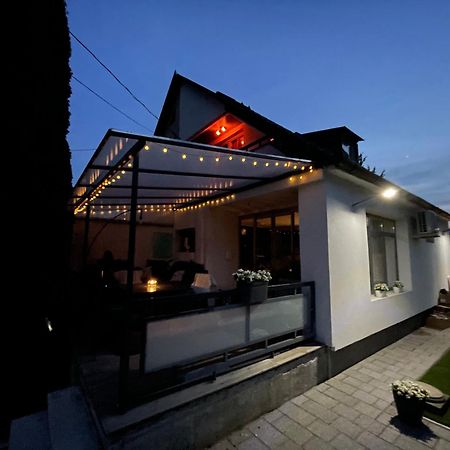 Nóra Apartman Balatonkenese Exterior foto