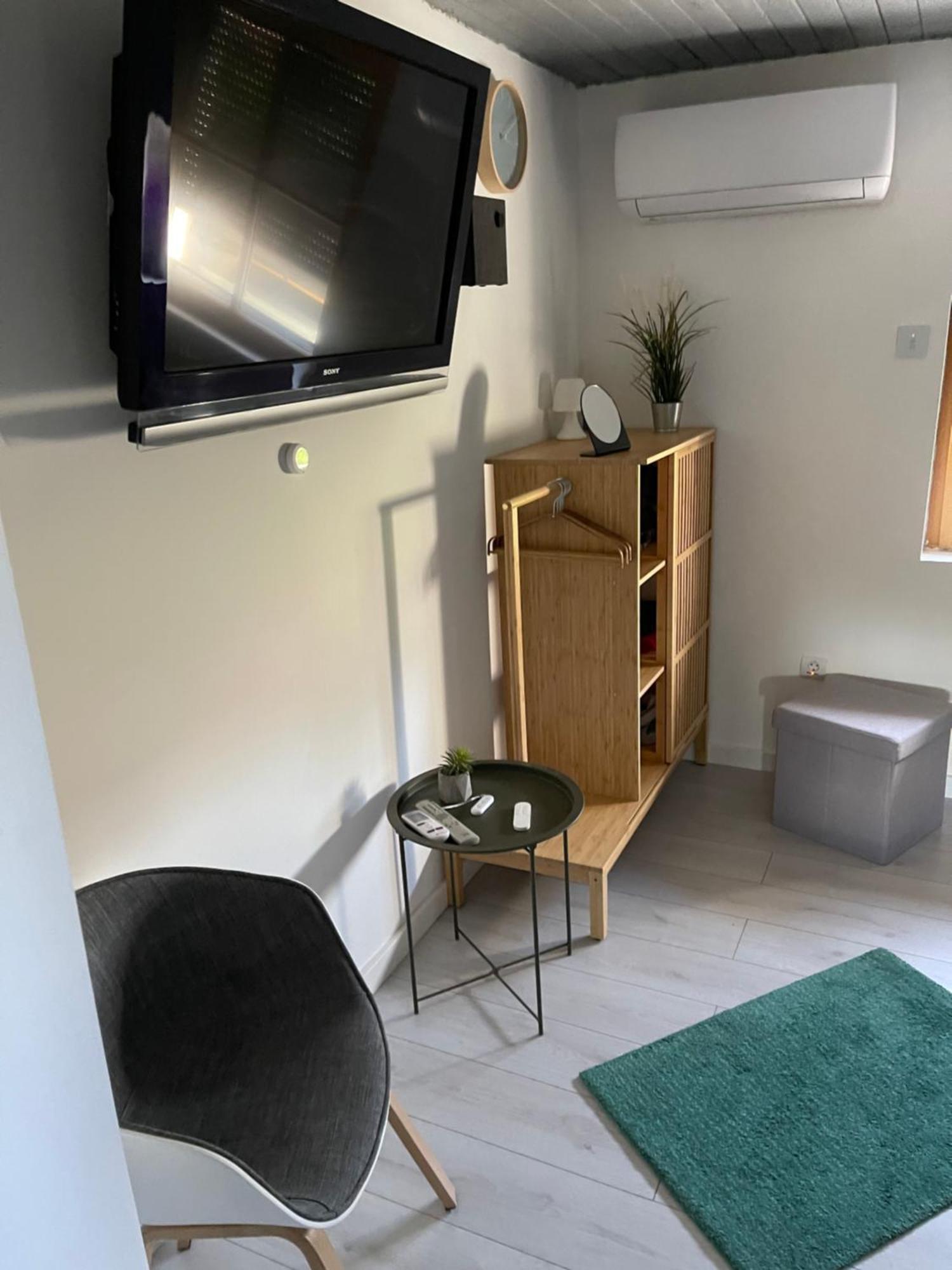 Nóra Apartman Balatonkenese Exterior foto